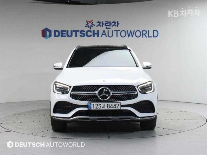 Mercedes-Benz GLC-Class X253 300e 4Matic 4
