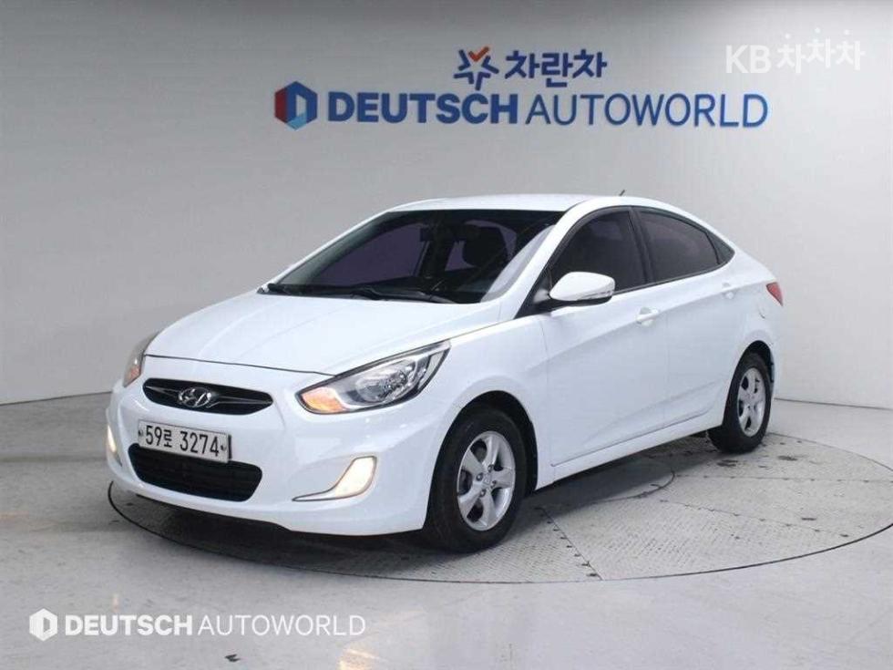 2013 hyundai accent