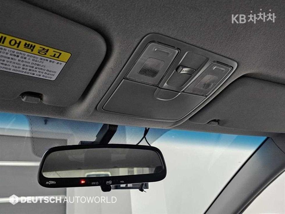 2013 - hyundai accent