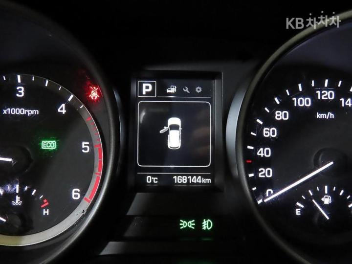 Hyundai Santa Fe The Prime Diesel R2.0 2WD Modern 10