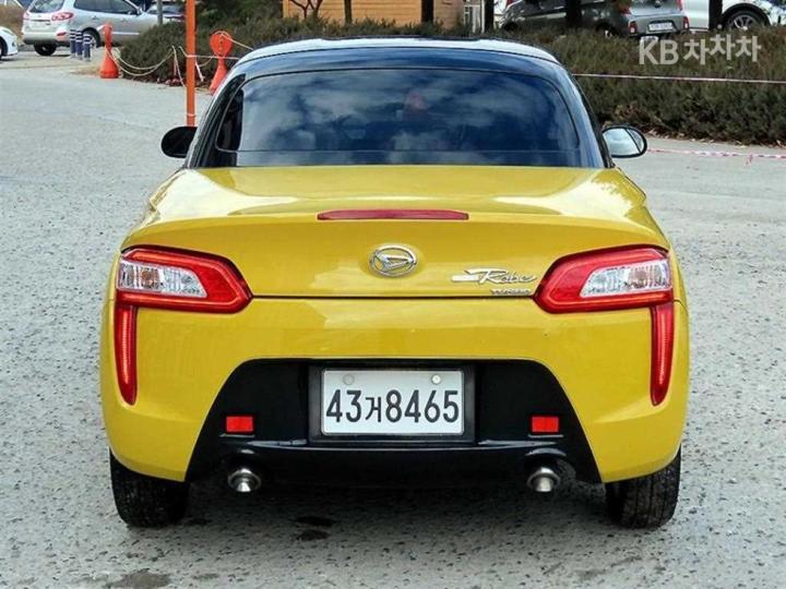 Daihatsu Copen 0.66 Convertible 5