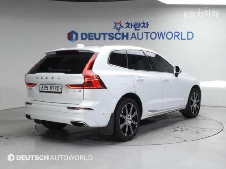 Volvo XC60 D5 2.4 Inscription 3