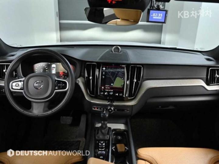 Volvo XC60 D5 2.4 Inscription 8