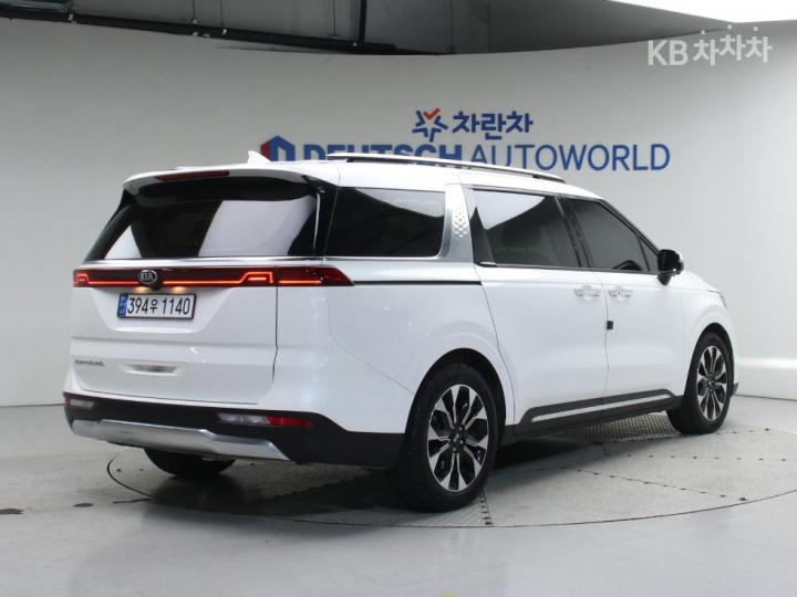 Kia Carnival D2.2 Signature 4