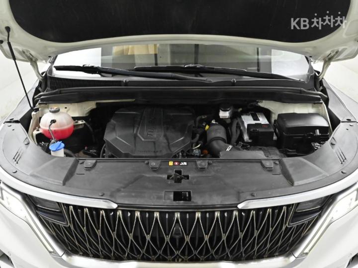 Kia Carnival D2.2 Signature 7