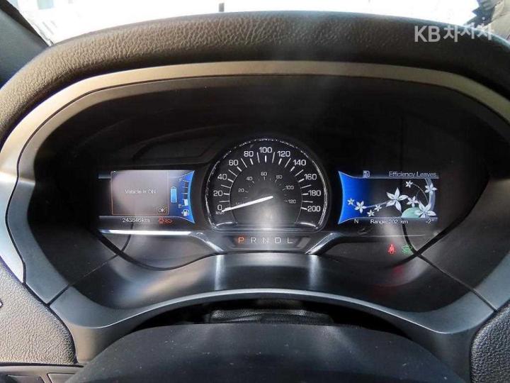 Lincoln MKZ New 2.0 Hybrid CVT Moonroof 10