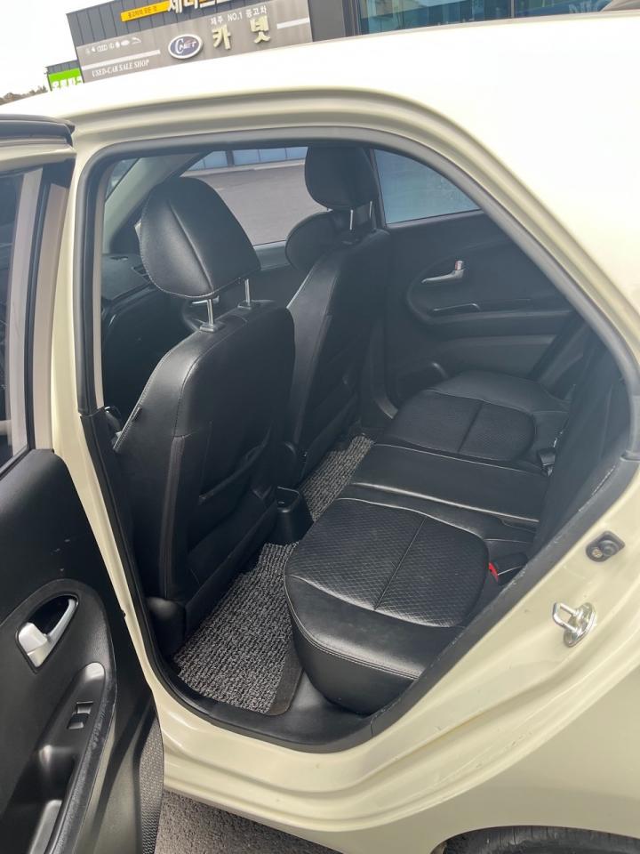 Kia Morning Luxury 8