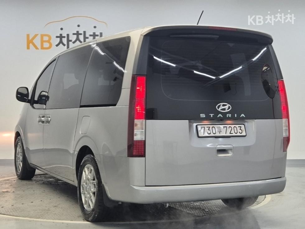 Hyundai Staria — miniaturë 2