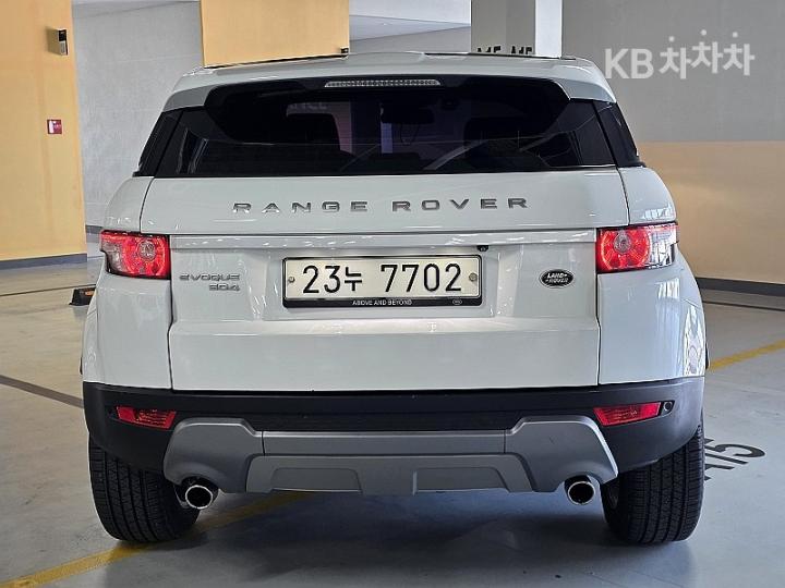 Land Rover Range Rover Evoque 5 Duo 2.2 SD4 Pure 4