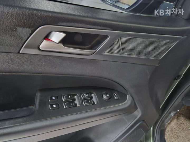 KG Mobility (Ssangyong) Rexton Sport 2.2 4WD Noblesse 9