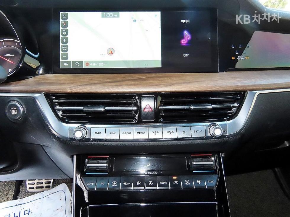2021 - kia mohave