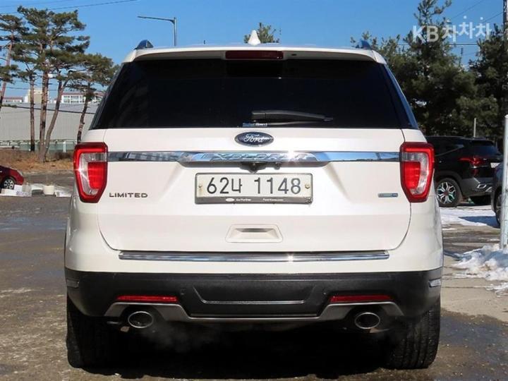 Ford Explorer New 2.3 EcoBoost 4WD Limited 5
