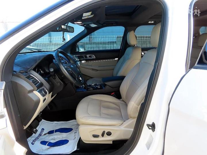 Ford Explorer New 2.3 EcoBoost 4WD Limited 6