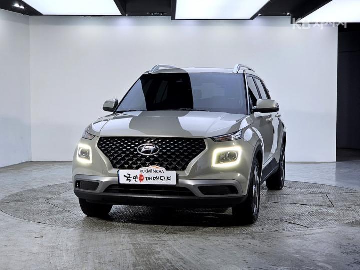 Hyundai Venue Gasoline 1.6 FLUX 3