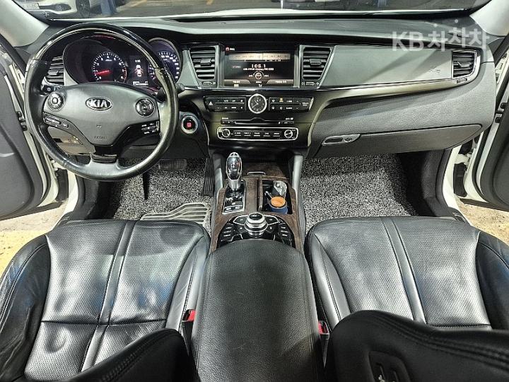 Kia K9 3.3 GDI Noblesse Special 9