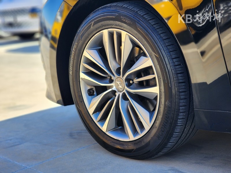 Hyundai Grandeur — miniaturë 5