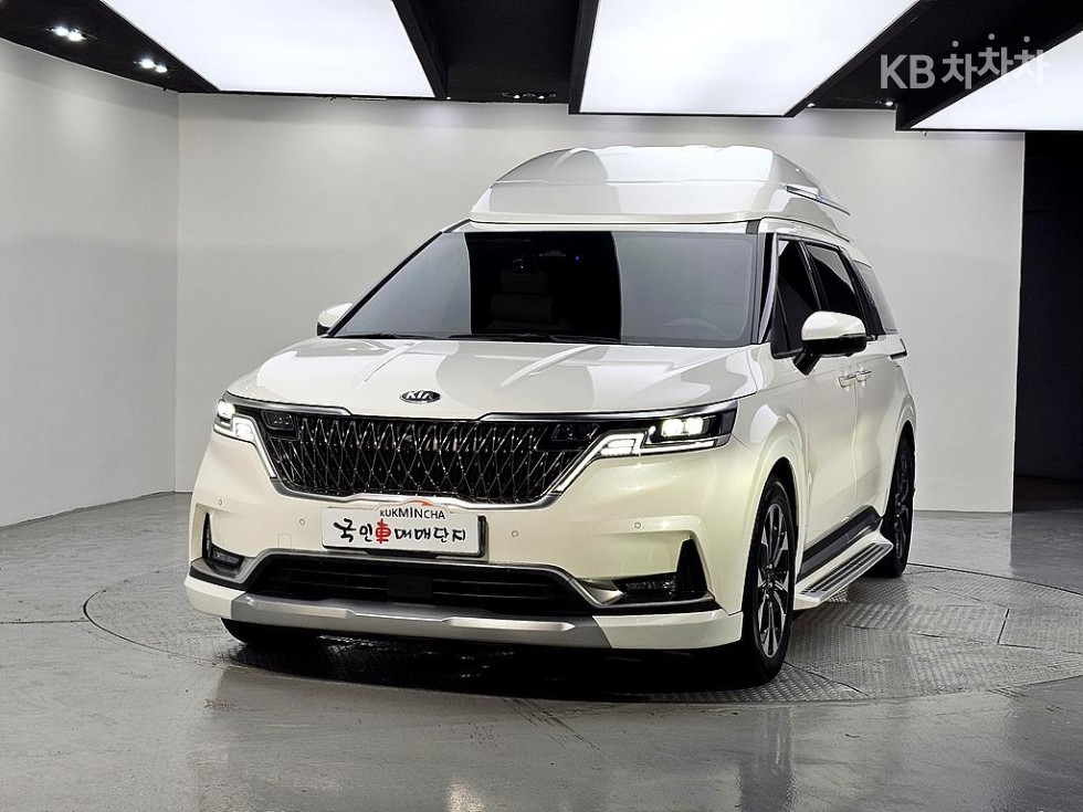 2021 - kia carnival