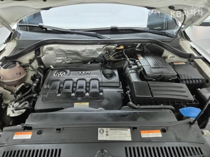 Volkswagen Tiguan New 2.0 TDI Comfort 5N 6