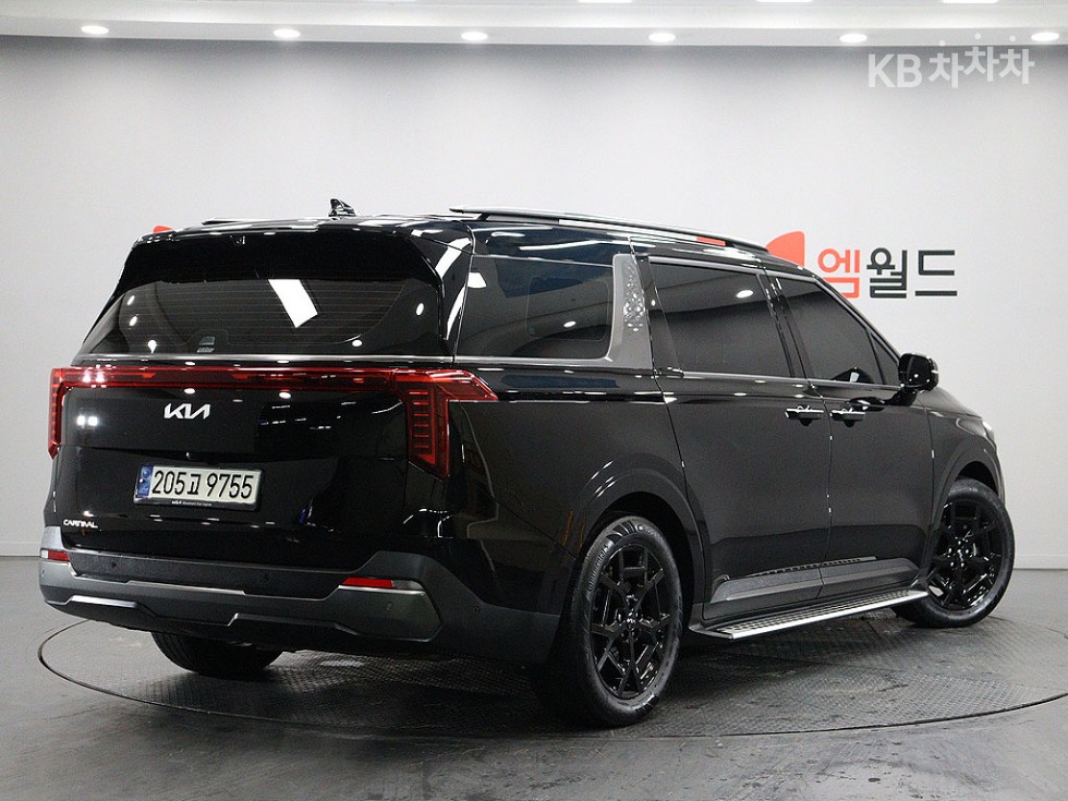 2024 - kia carnival