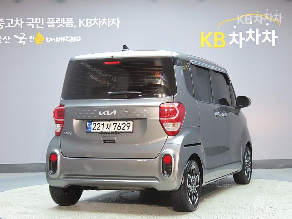 2022 - kia ray
