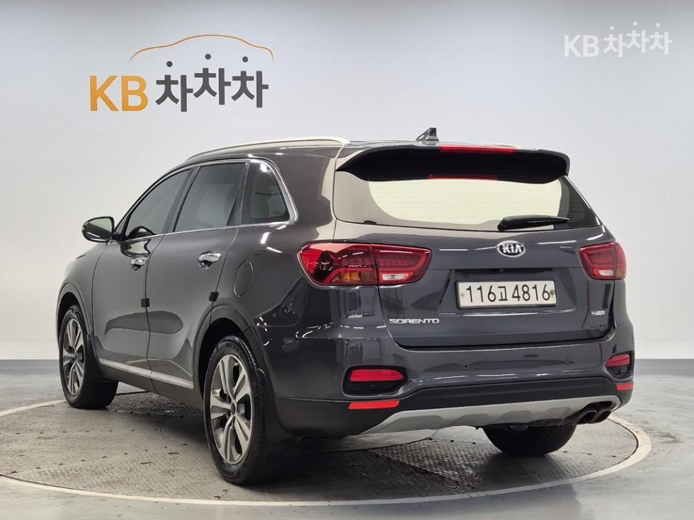 2018 - kia sorento