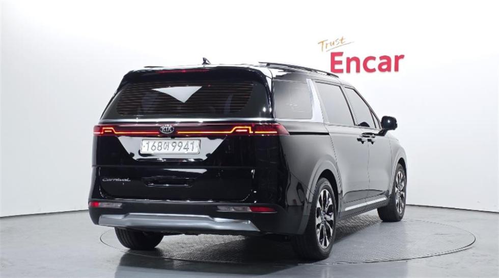2021 - kia carnival