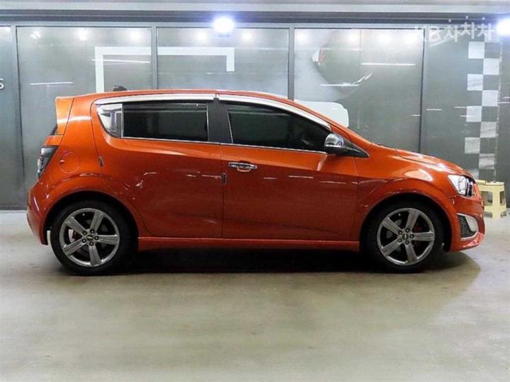 Chevrolet Aveo Hatchback 1.4 Turbo RS Regular 4