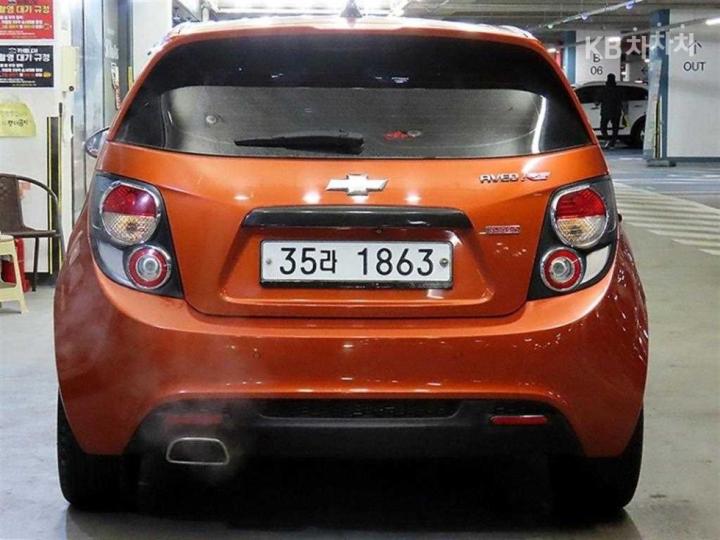 Chevrolet Aveo Hatchback 1.4 Turbo RS Regular 6