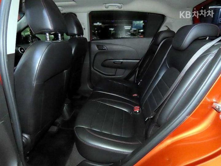 Chevrolet Aveo Hatchback 1.4 Turbo RS Regular 8