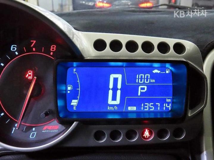 Chevrolet Aveo Hatchback 1.4 Turbo RS Regular 10