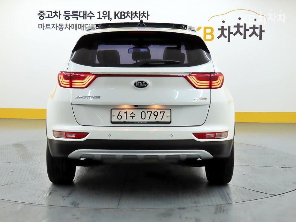 2016 - kia sportage