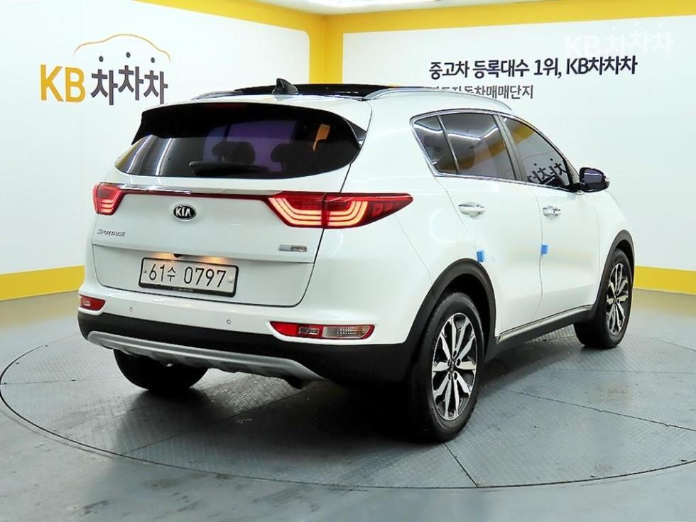 2016 - kia sportage