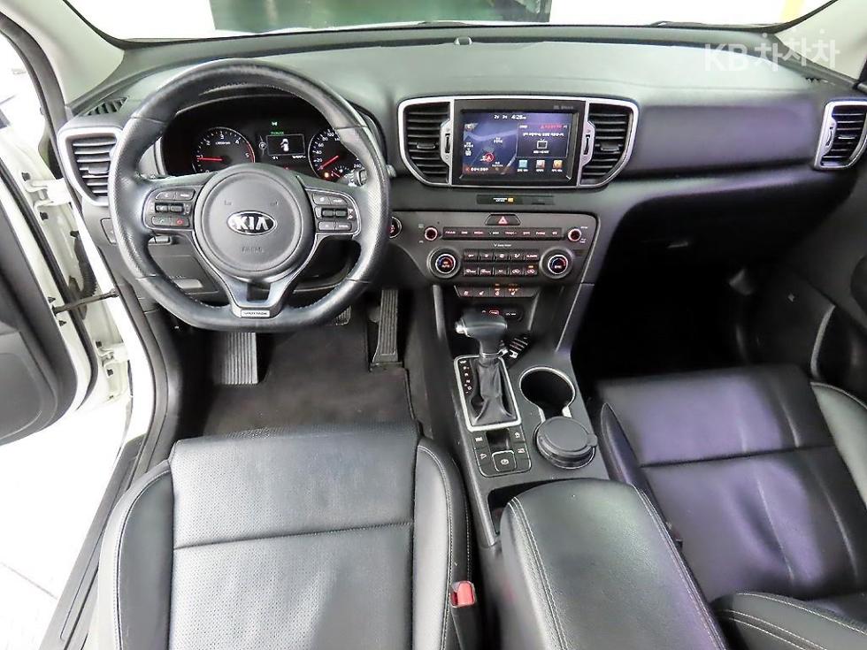 2016 - kia sportage