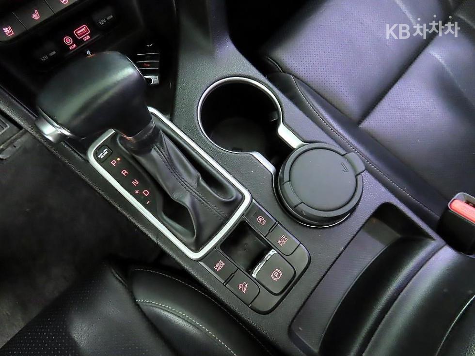 2016 - kia sportage
