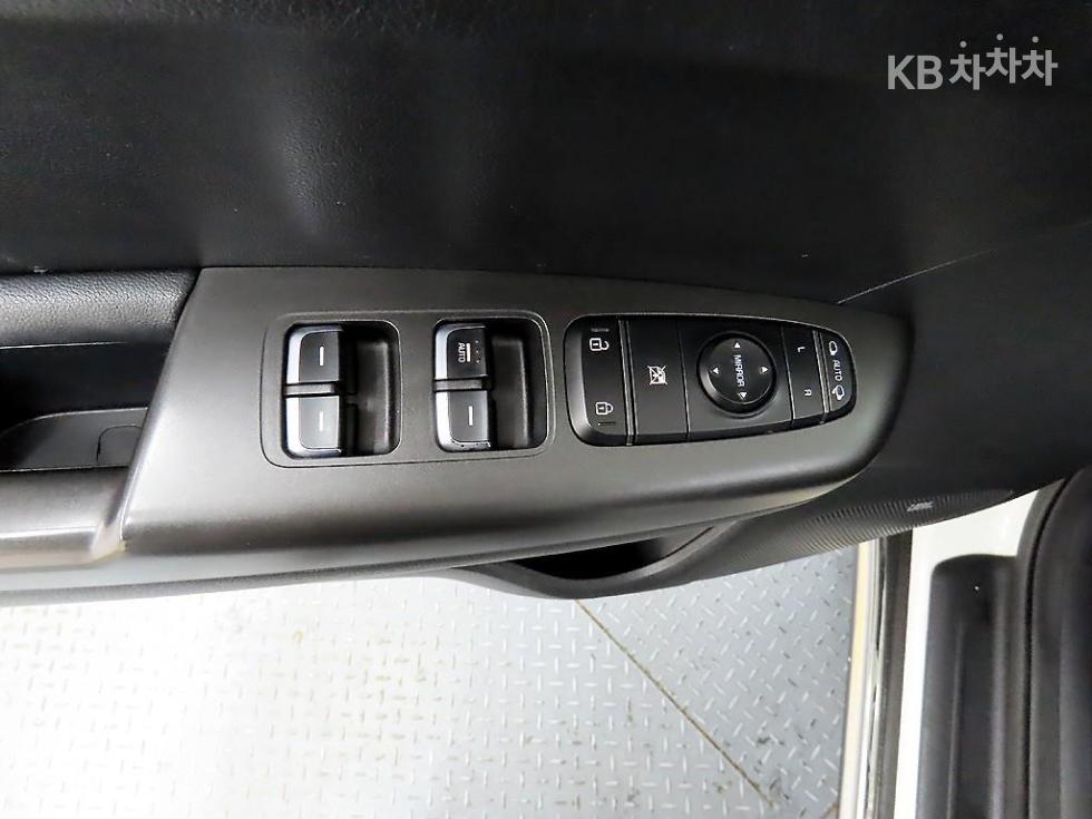 2016 - kia sportage