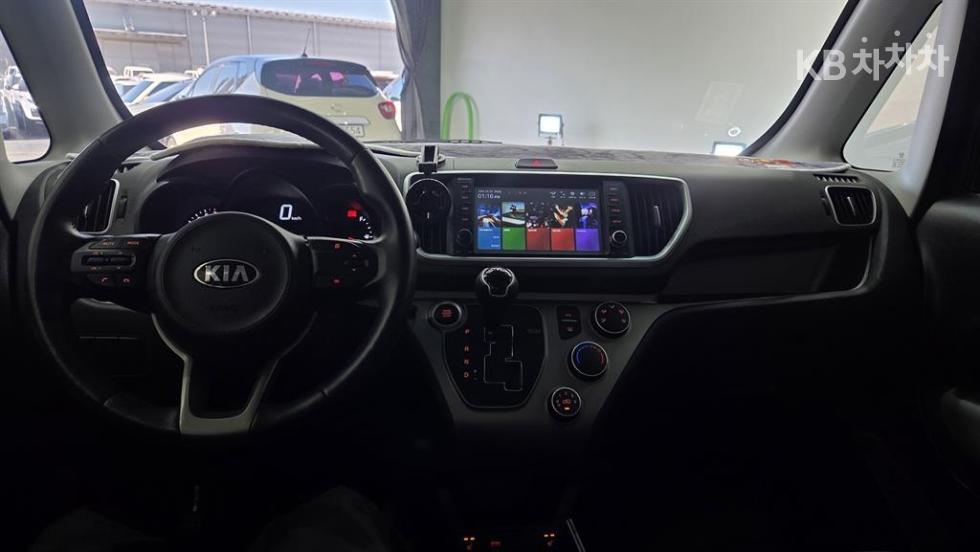 2021 - kia ray