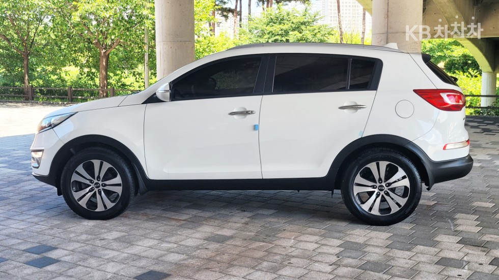 2013 - kia sportage