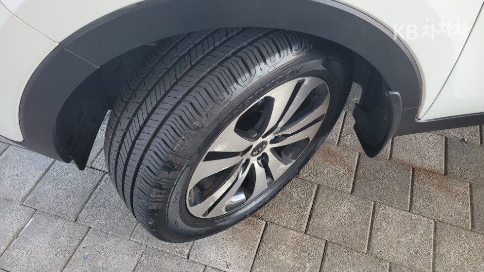 2013 - kia sportage