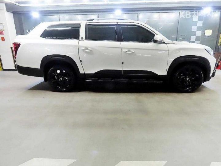 KG Mobility (Ssangyong) Rexton Sport Khan 2.2 4WD Expedition 4