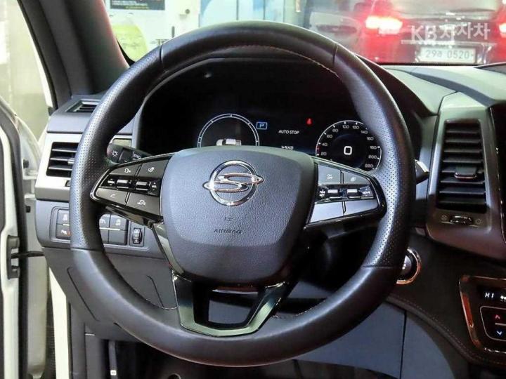 KG Mobility (Ssangyong) Rexton Sport Khan 2.2 4WD Expedition 9