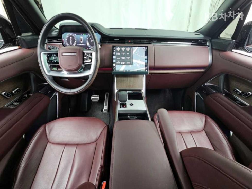 Land Rover Range Rover — miniaturë 7