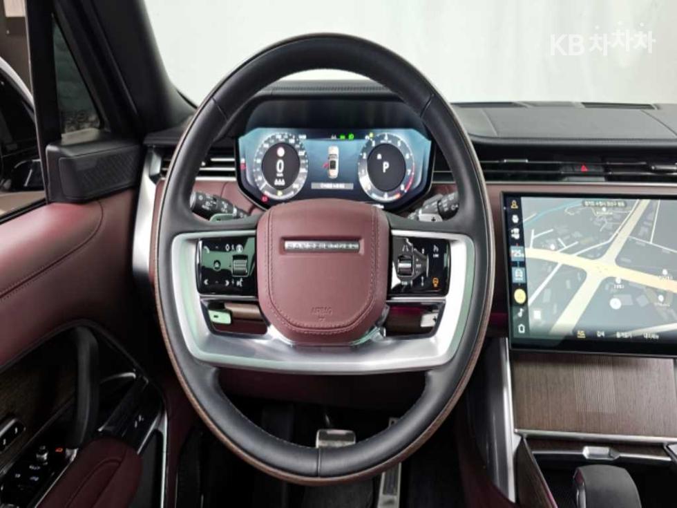 Land Rover Range Rover — miniaturë 13