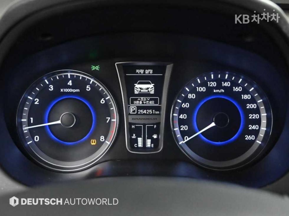 Hyundai Grandeur — miniaturë 8