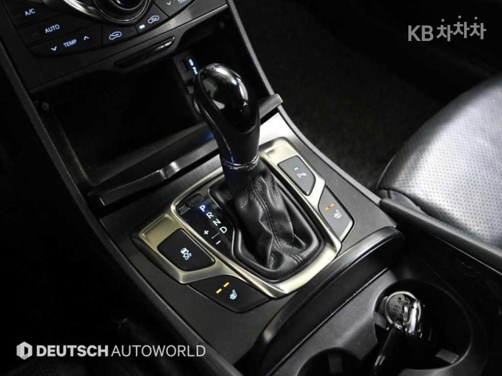 Hyundai Grandeur — miniaturë 9