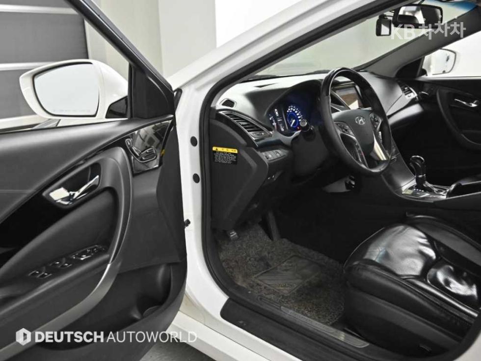 Hyundai Grandeur — miniaturë 11
