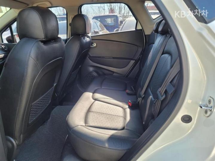 Renault QM3 New RE Base Type 9