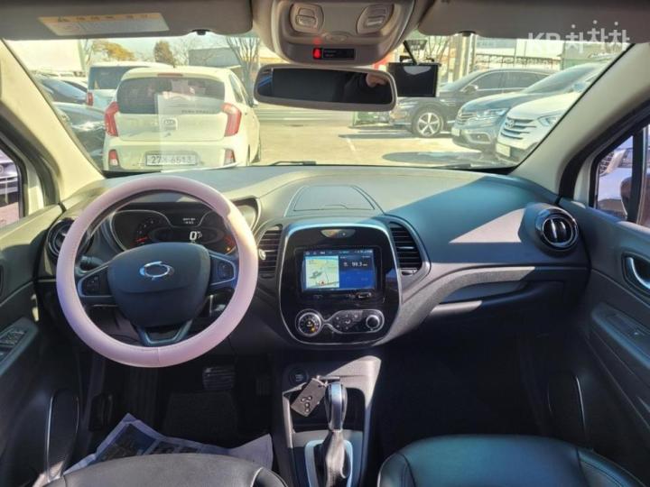 Renault QM3 New RE Base Type 10