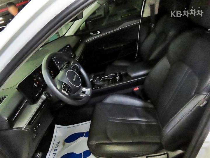 Kia K5 2.0 LPG Trendy 7