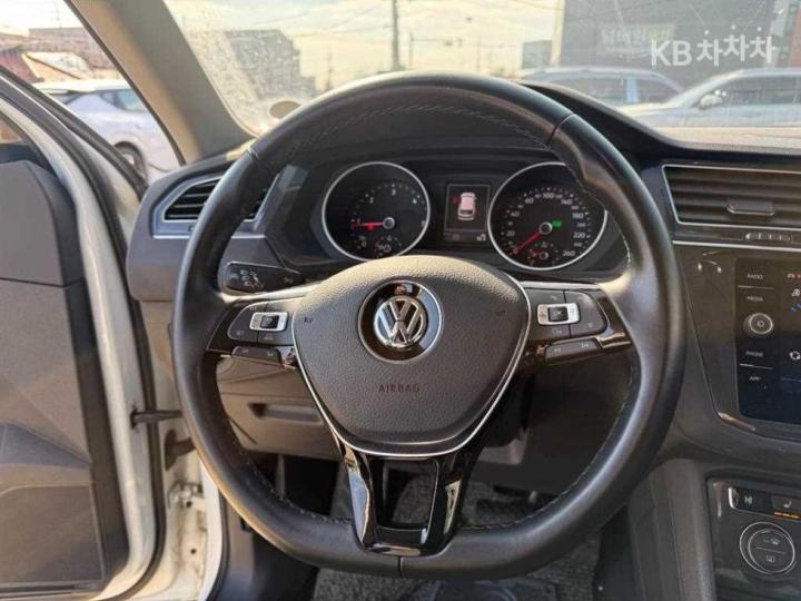 Volkswagen Tiguan 2.0 TDI Premium 7