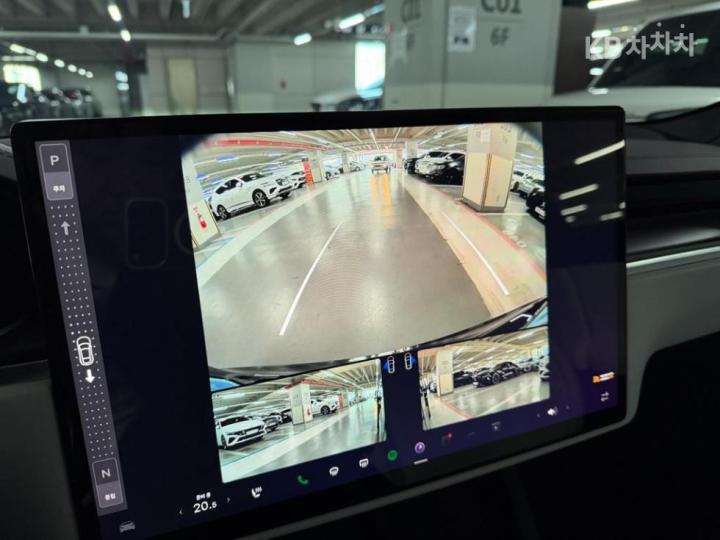 Tesla Model S Plaid 10